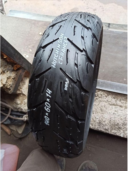 Мотошина БУ Hutchinson 140-60-14 TL