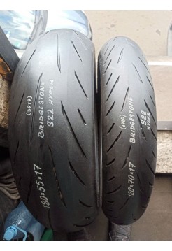 Комлект БУ Мотошин Bridgestone 180/55-17 и 120/70-17 Hyper S-22 TL