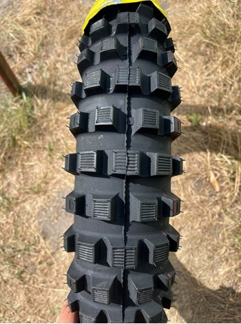 Купити мото покришку Kit 4.60-18 cross YX-944 TT